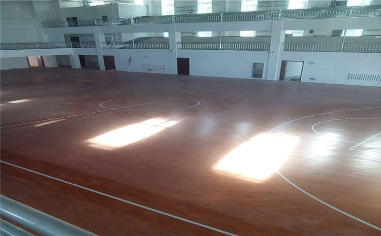 學校體育館實木地板結構