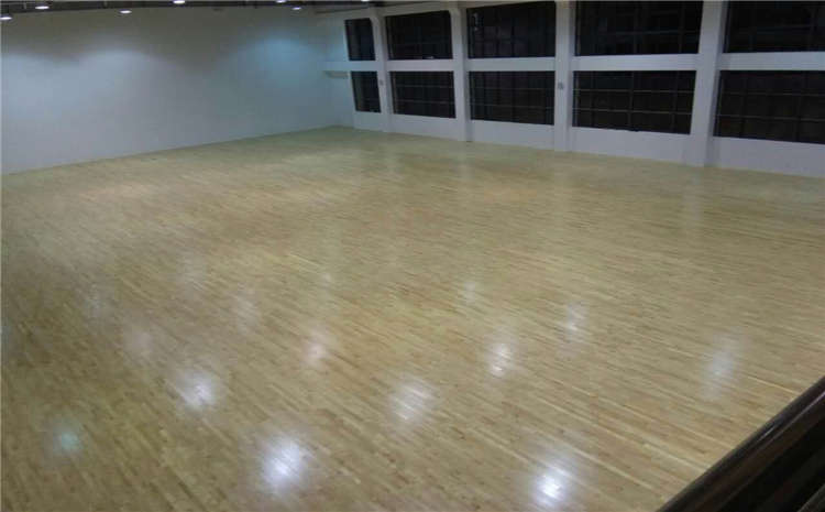 楓木運(yùn)動籃球地板廠家哪家好?