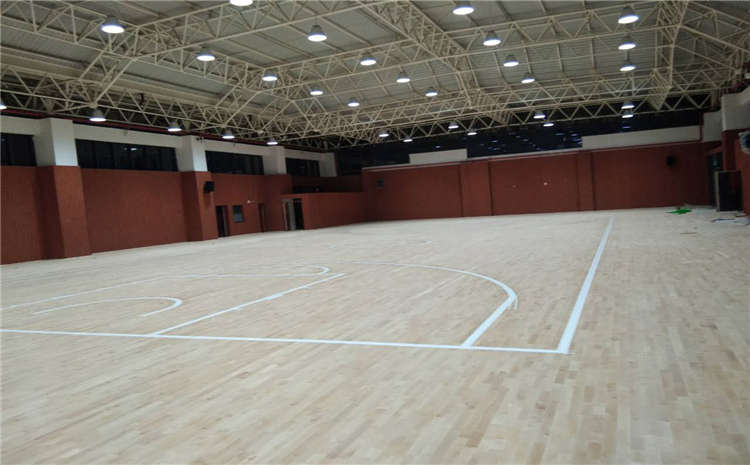 專業實木運動地板多少錢合適