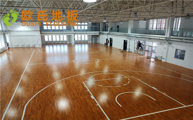 烏魯木齊市烏蘇市南區(qū)第二中學(xué)體育館木地板項目——歐氏實木運動地板